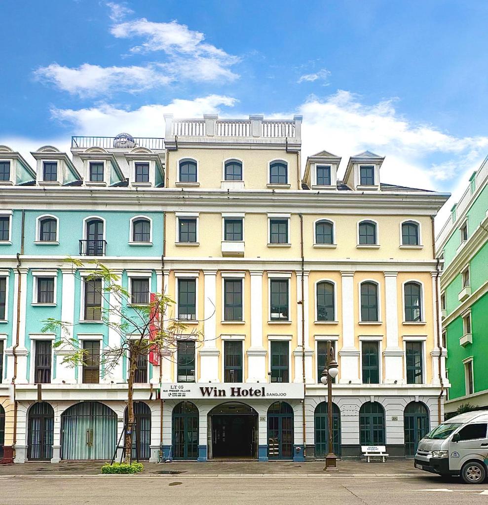 H96 Ha Long Hotel