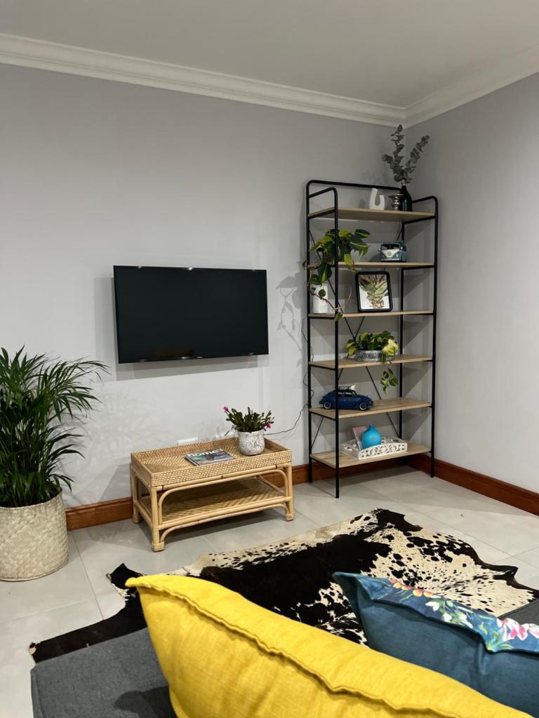 Robyns Nest 3 Self Catering Flat