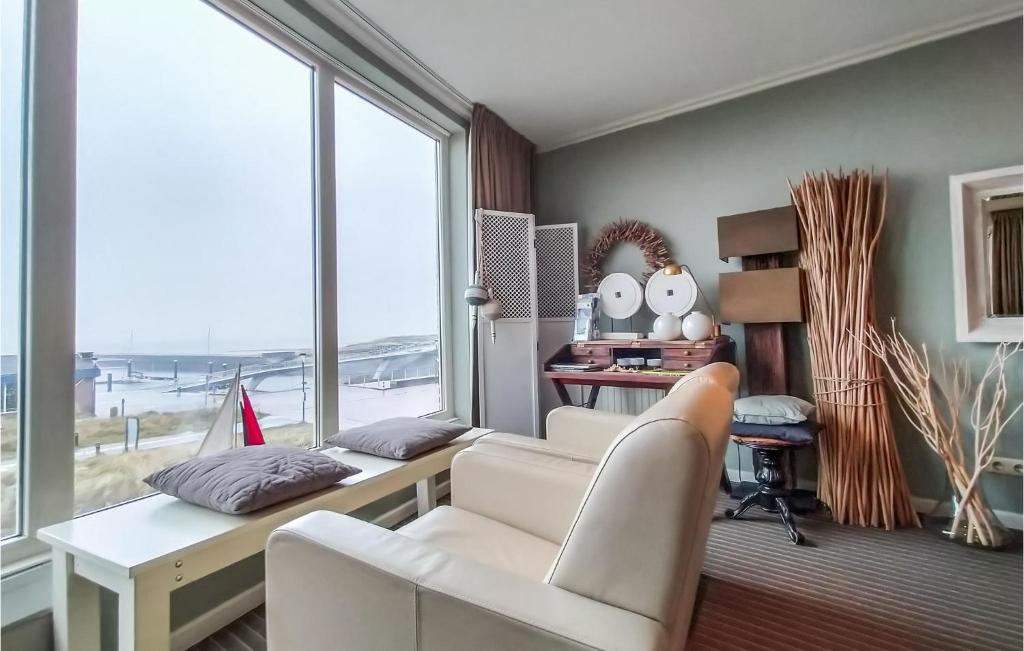 Stunning Apartment In Cadzand-bad With Wifi And 1 Bedrooms photo 2