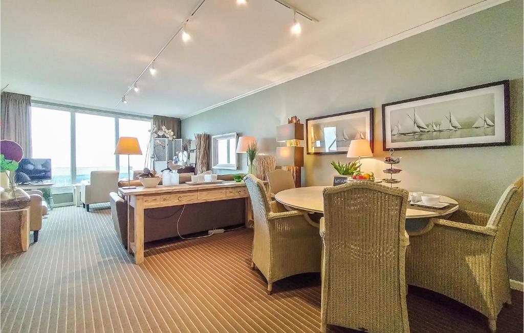 Stunning Apartment In Cadzand-bad With Wifi And 1 Bedrooms photo 4
