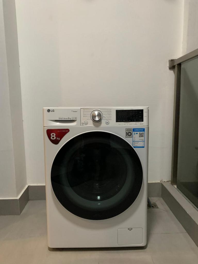 19B Unit Rental In Central Phnom Penh Capital, Amazing Swimming Pools And Gyms
