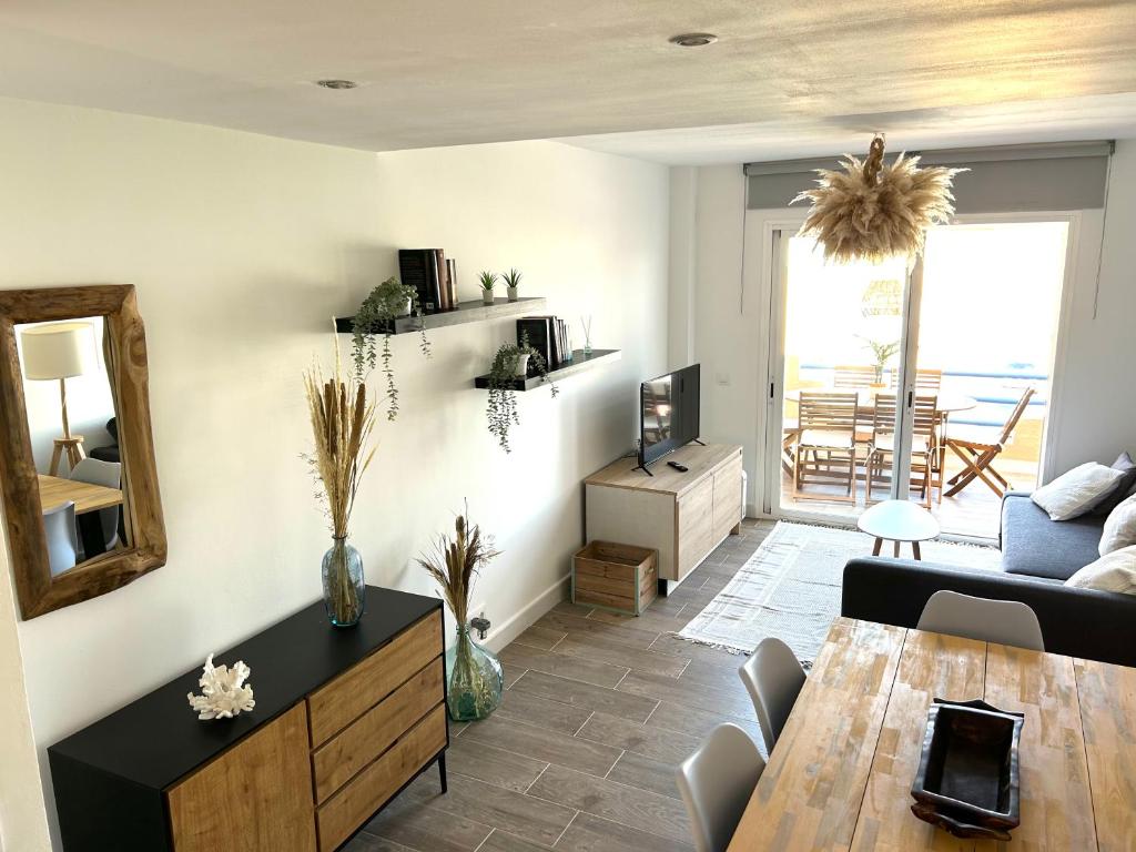 Apartamento Los Lances en Primera línea de playa con piscina photo 4