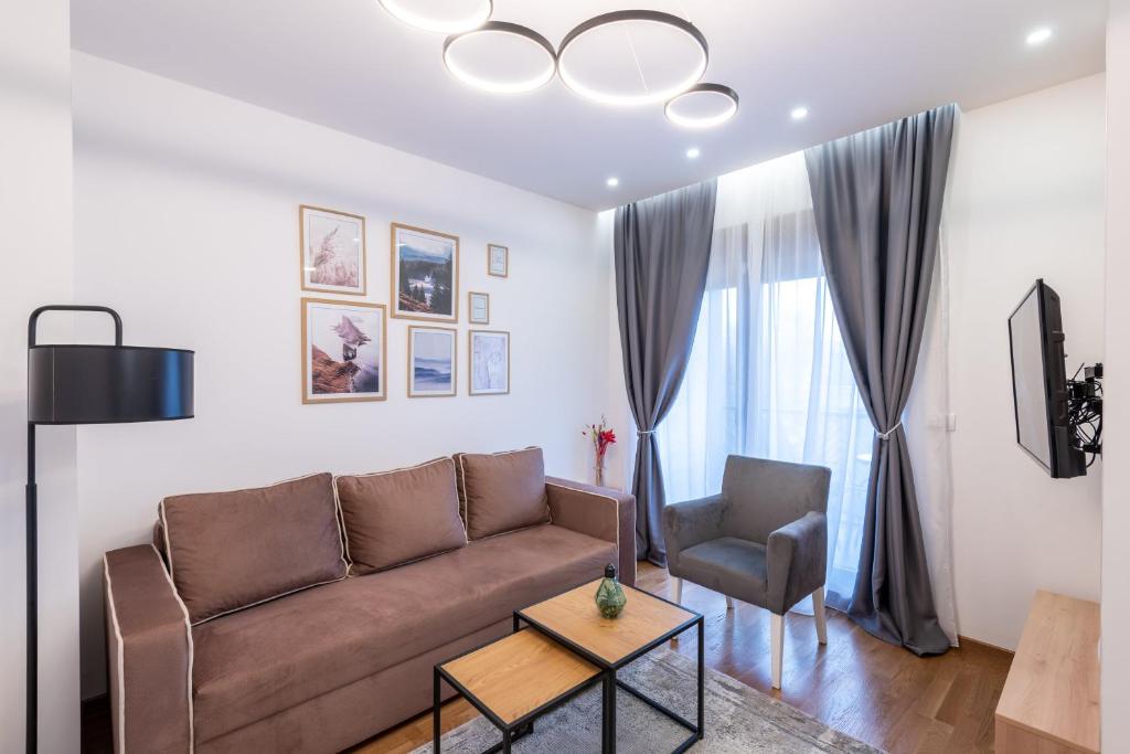 Velika Recepcija 3 photo 1
