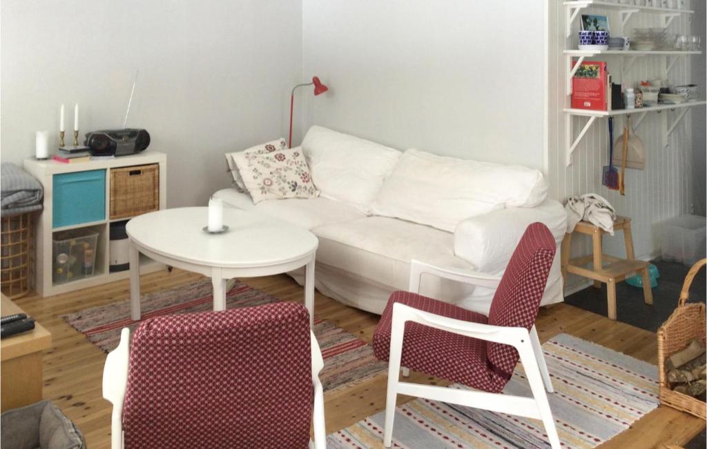 Stunning Home In Herrng With Wifi And 3 Bedrooms photo 2