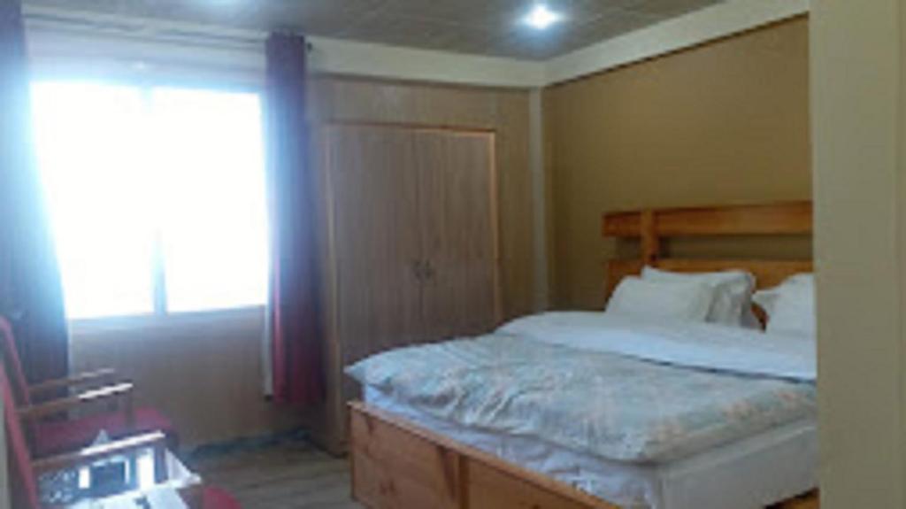 Heavess Peak Hotel photo 3