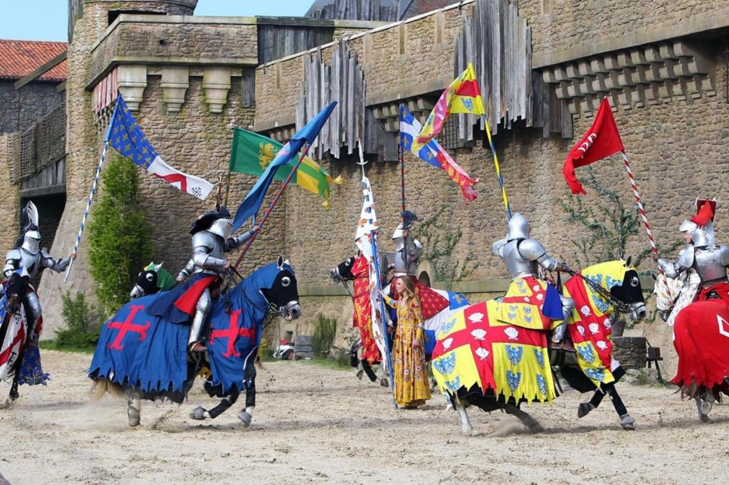 L'Udon-Thani gîte de groupe à 4 min du Puy du Fou photo 3