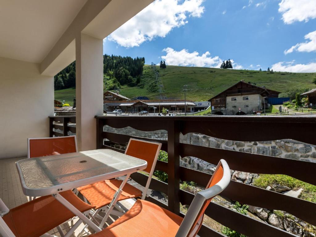 Appartement La Clusaz, 4 pièces, 8 personnes - FR-1-437-34 photo 4