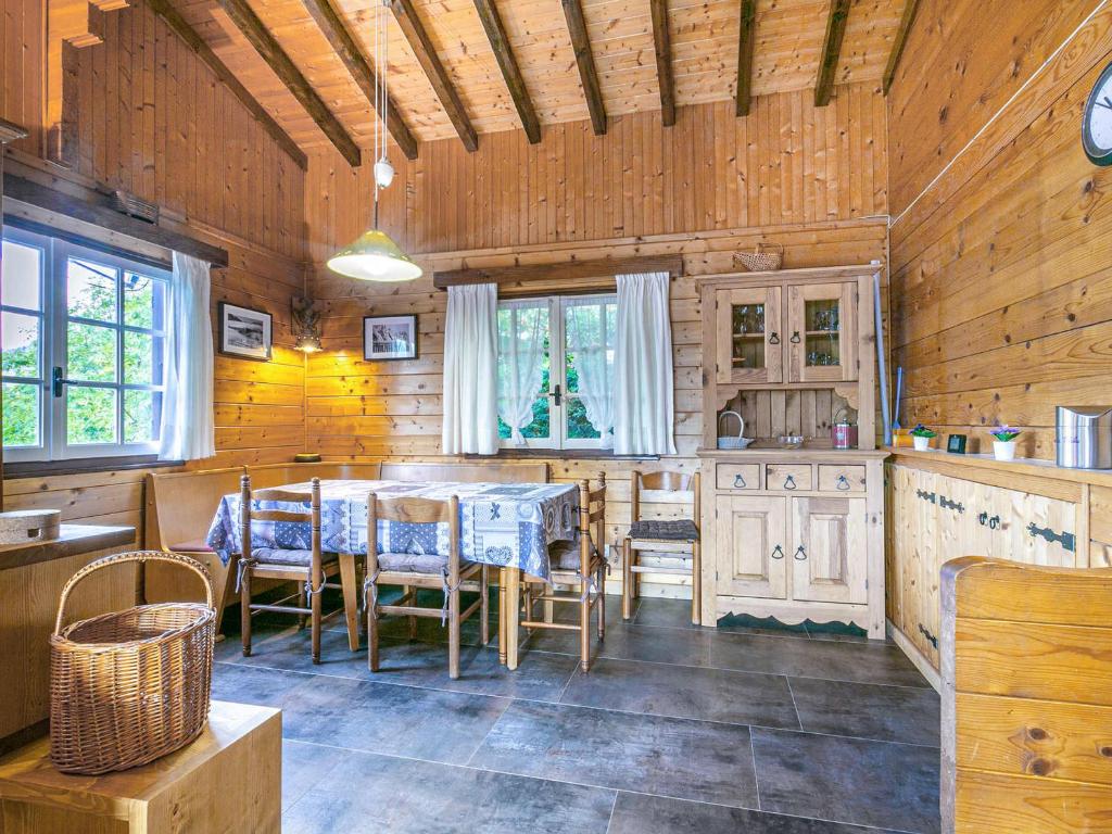 Chalet La Clusaz, 4 pièces, 6 personnes - FR-1-437-33 photo 1