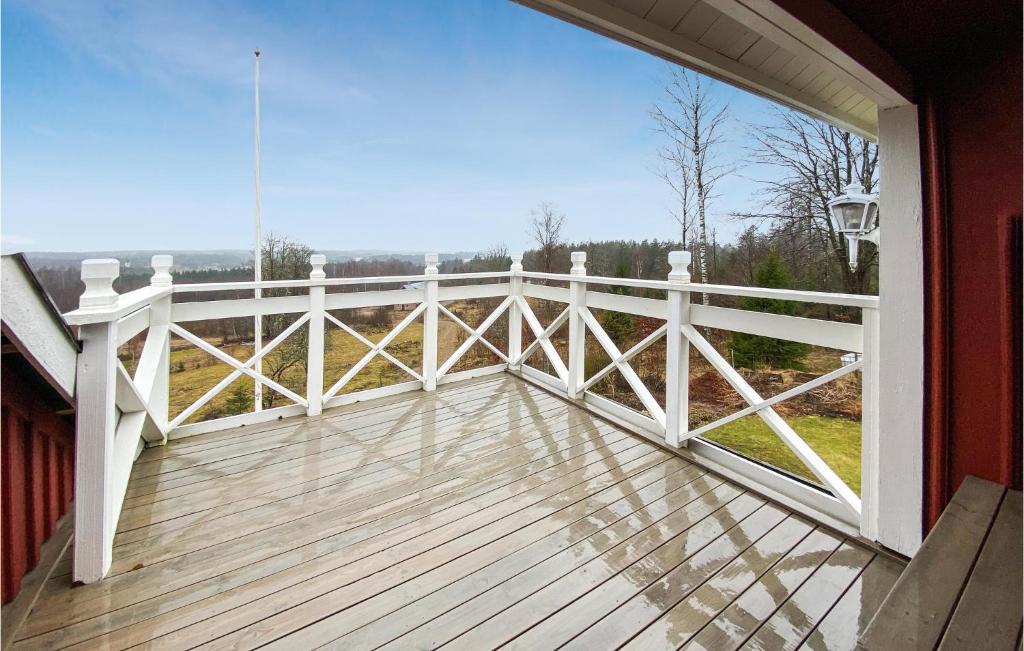 Nice Home In Unnaryd With 4 Bedrooms photo 1