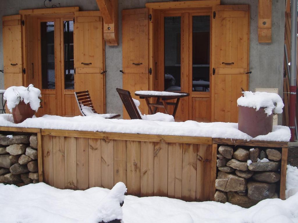 Chalet Rum Doodle photo 2
