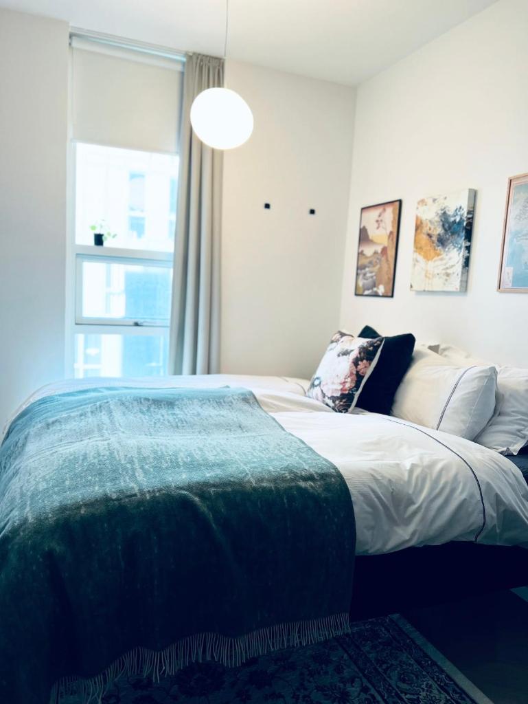 2x Bedroom Luxury Apartment with amazing views! photo 4