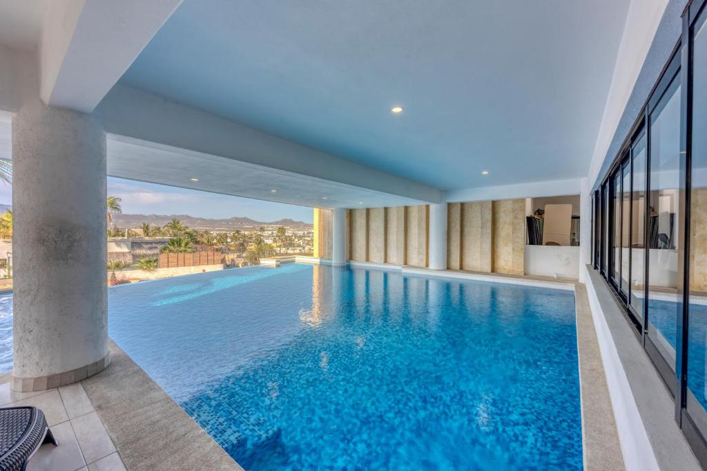 Pedregal Towers photo 2