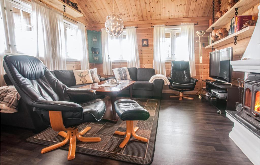 Beautiful Home In Vingelen With 3 Bedrooms And Wifi photo 2