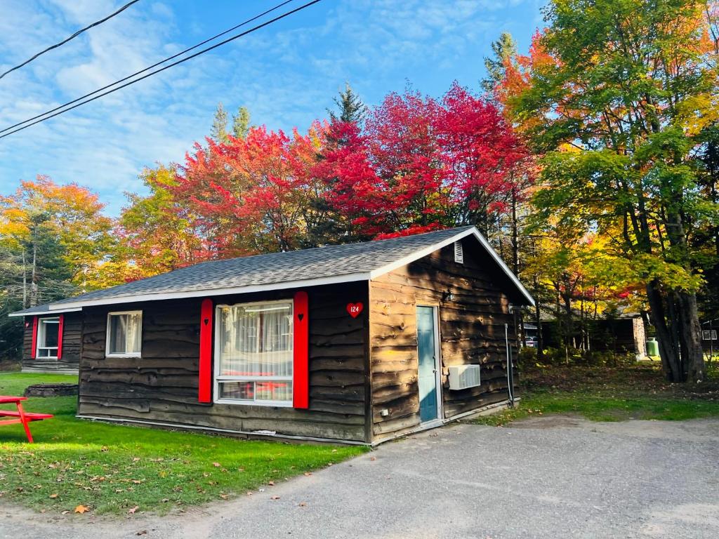 Glenview Cottages photo 1
