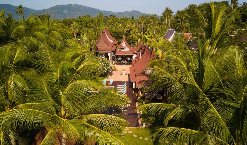 Baan Tao Talay - Beachfront Private Villa photo 4