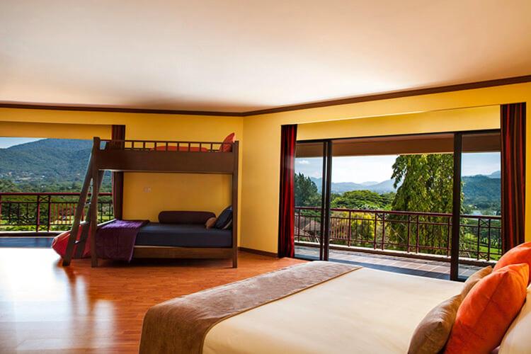 Sir James Resort photo 1