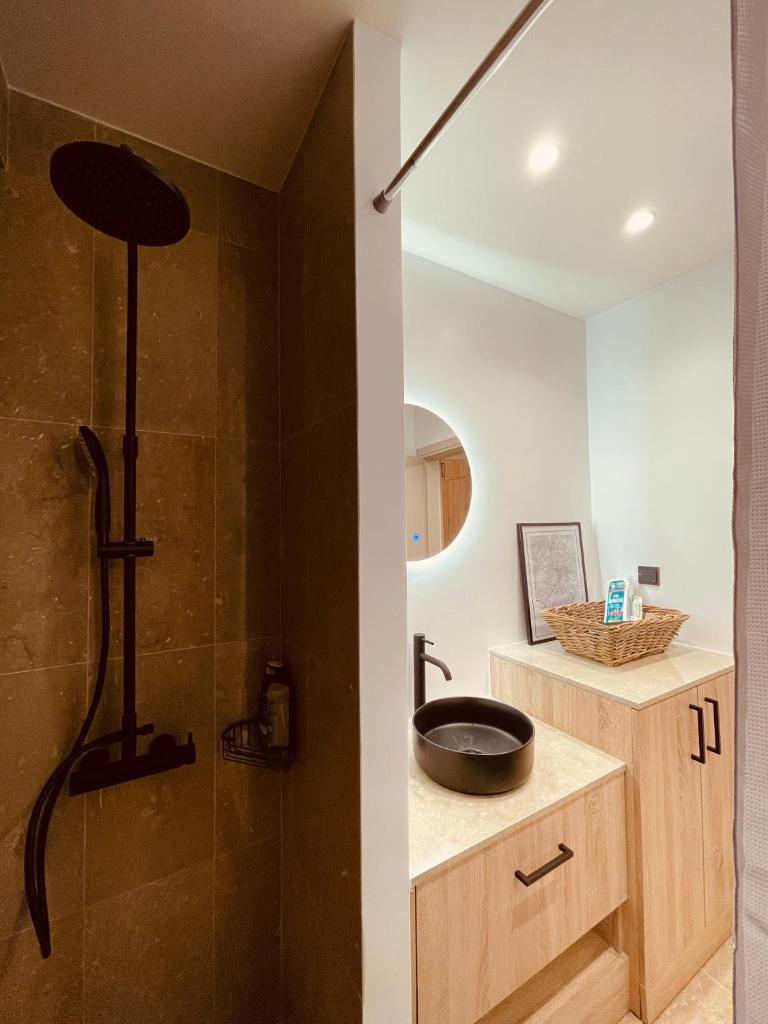 2 BedRoom Apt - Live Like a Local in Kolonaki - Tap to explore photos