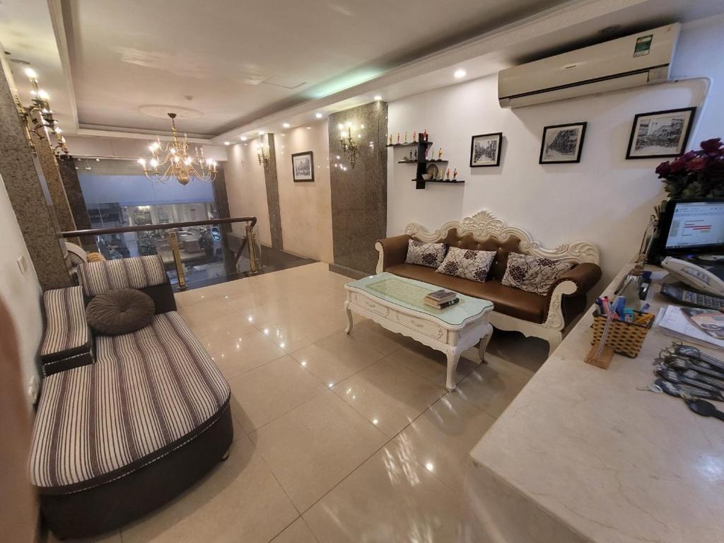 Parklane Hanoi Hotel