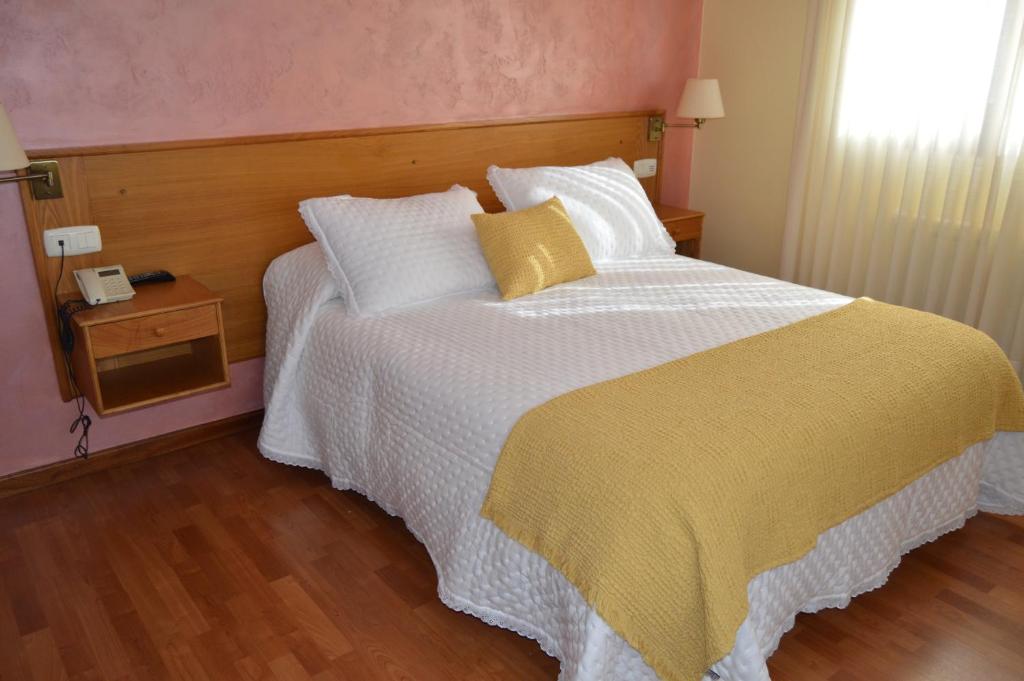 Hotel Restaurante Val photo 2
