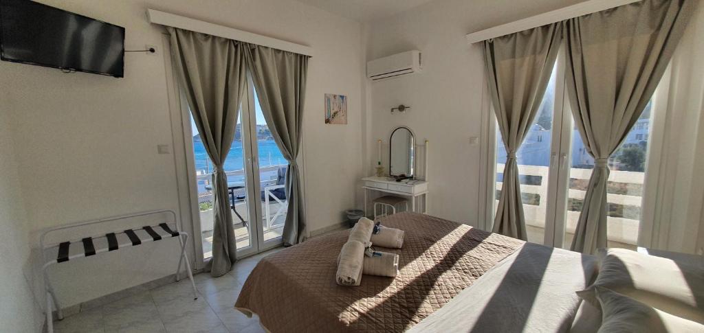 Syros Holidays photo 1