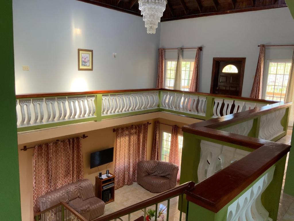 Poinciana House photo 1