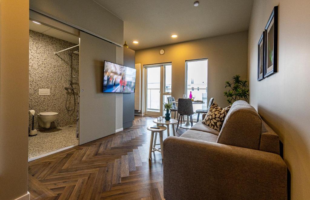 Iceland SJF Apartments - 503 photo 3