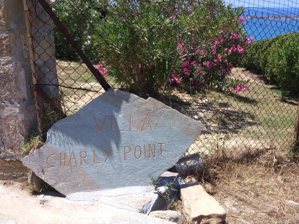 Charly Point Villa photo 1