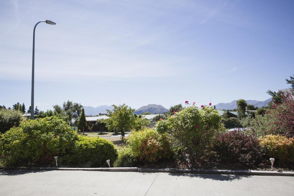 Apollo Lodge and Apartment photo 2
