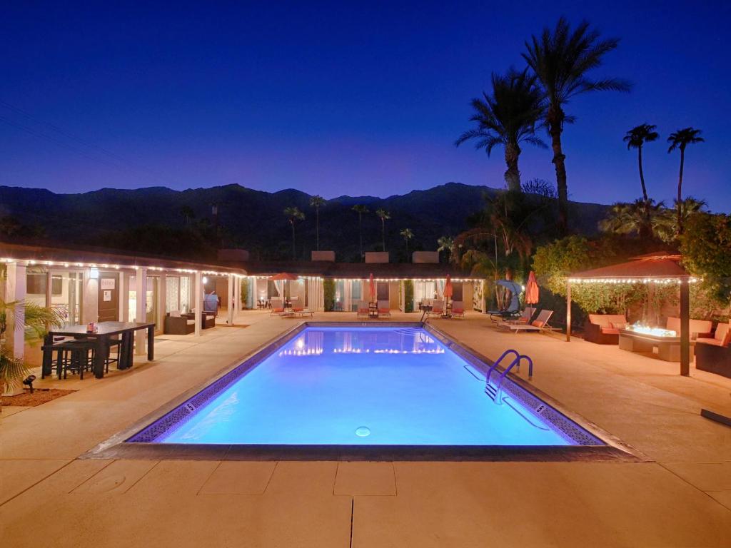 Little Paradise Hotel photo 3