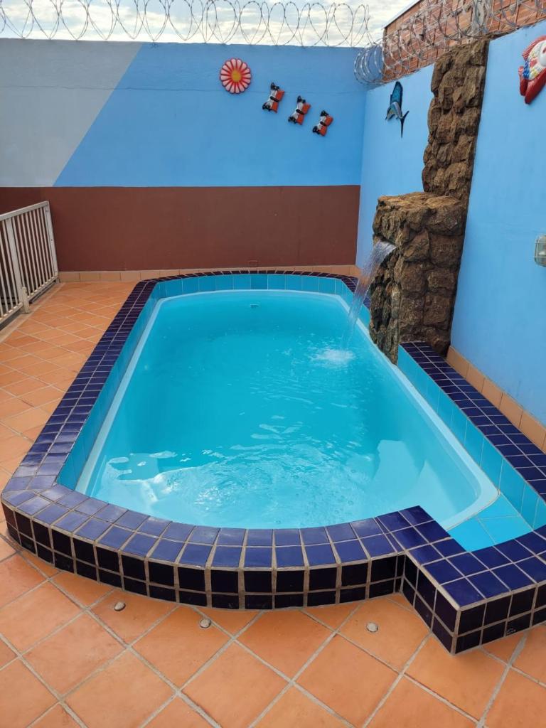 Casa com piscina para 8