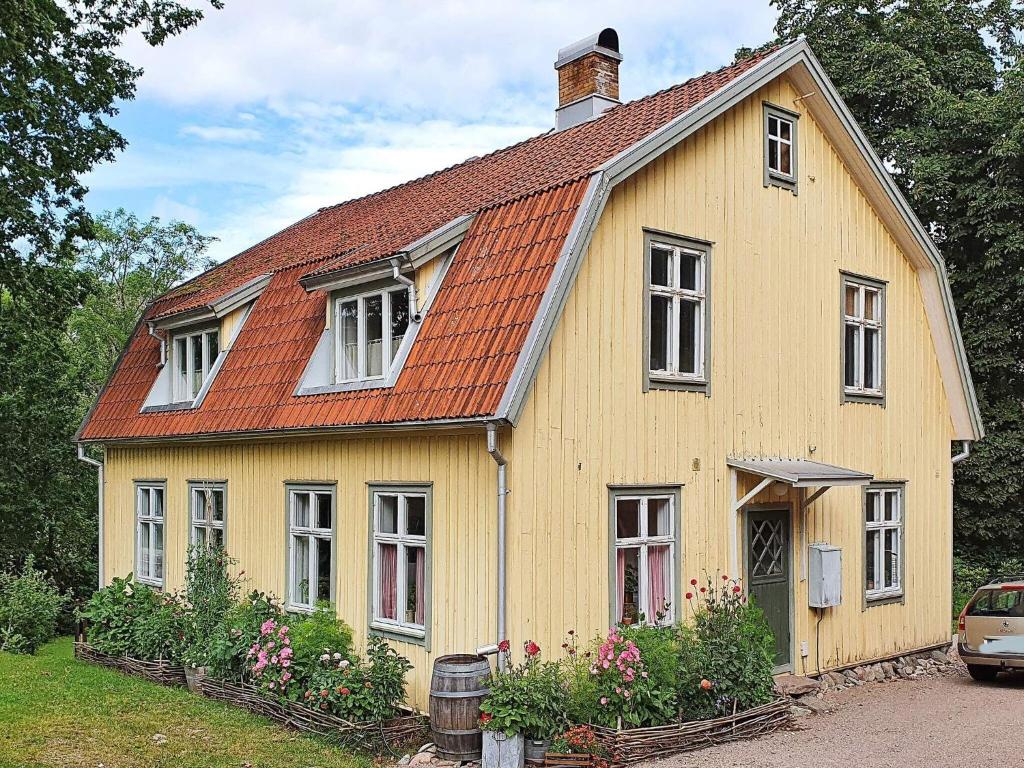 Holiday home FÄRGELANDA V