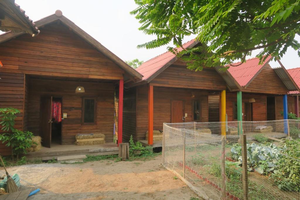 Samaki Guesthouse - Tad Lo photo 3
