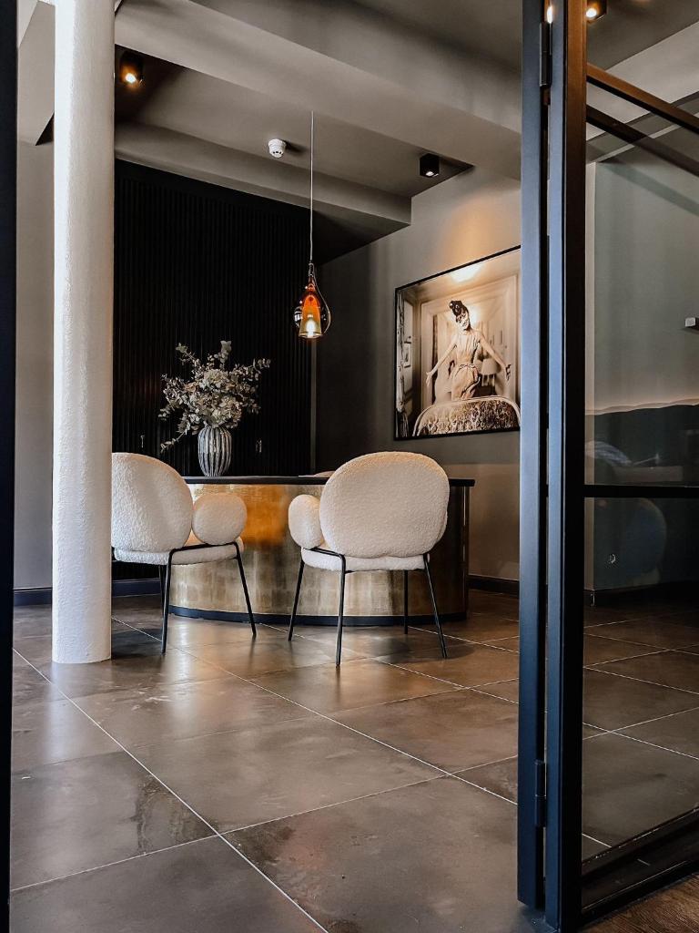 Hotel Atlantic photo 2