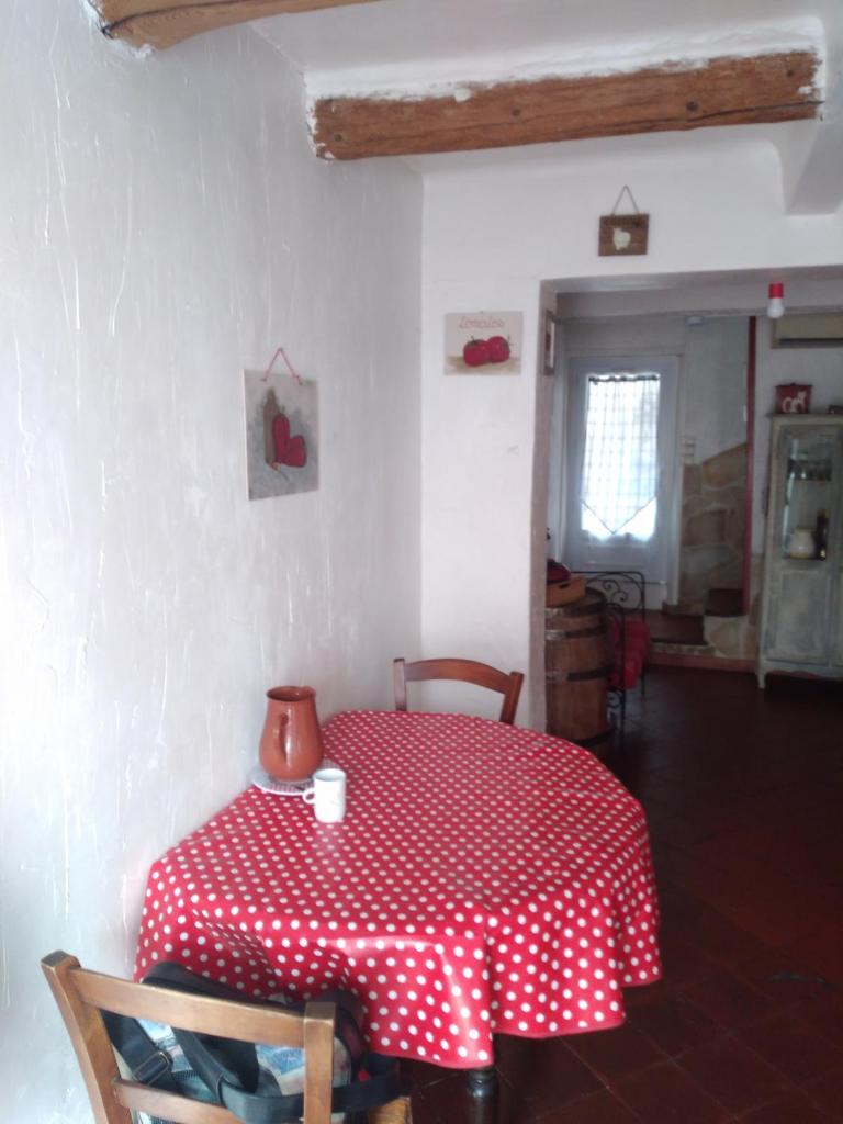 Maisonnette Chez Thierry - Tap to explore photos