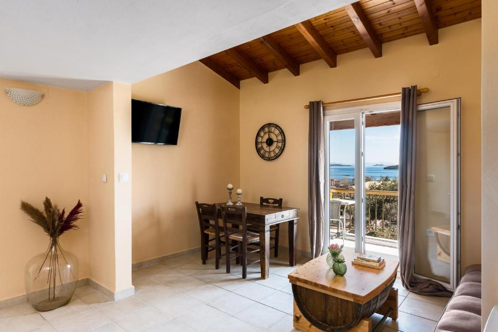 Aloe Seaview Apartments by Konnect, 500m from Dassia Beach photo 2