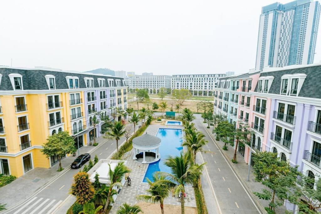 Villa 7PN có bể bơi gần bãi tắm