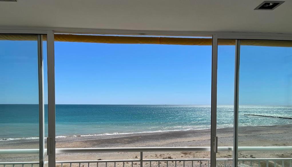 FRENTE AL MAR photo 2