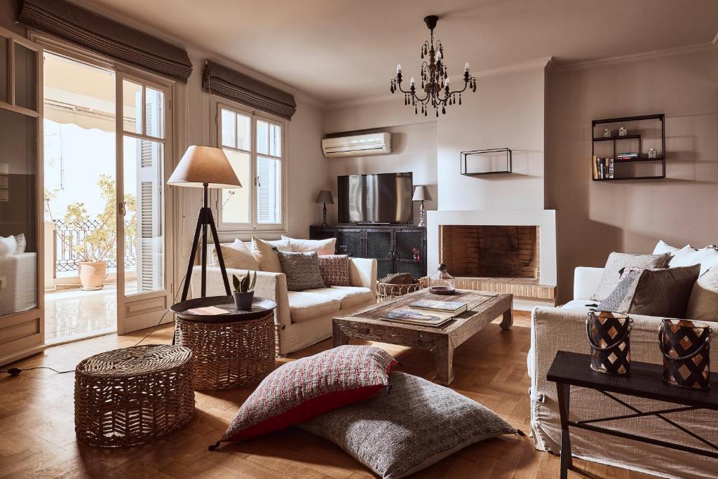 Plaka's Villa with Breathtaking Acropolis view photo 1