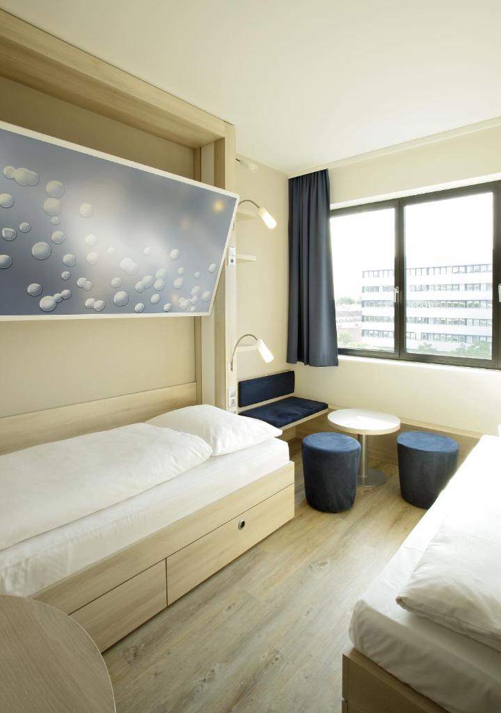 Четырехместный (Четырехместный номер), H2 Hotel Berlin-Alexanderplatz