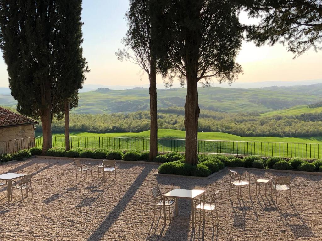 Fattoria Monastero Sant'Anna in Camprena photo 2