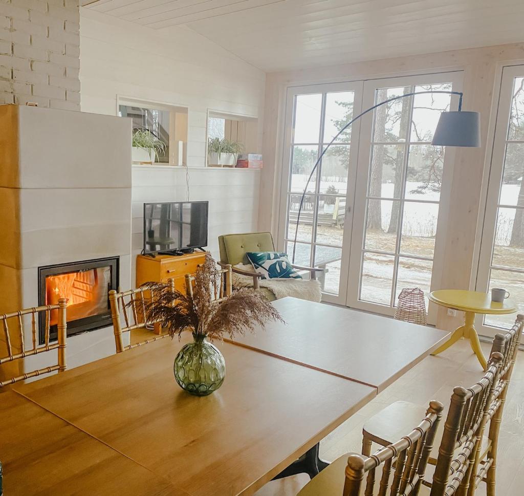 Saarjärve Puhkemaja 16-le 4 magamistuba photo 1