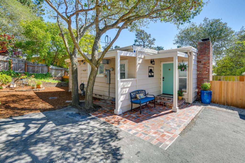Vacation Rental Home about 1 Mi to Carmel Beach! photo 2