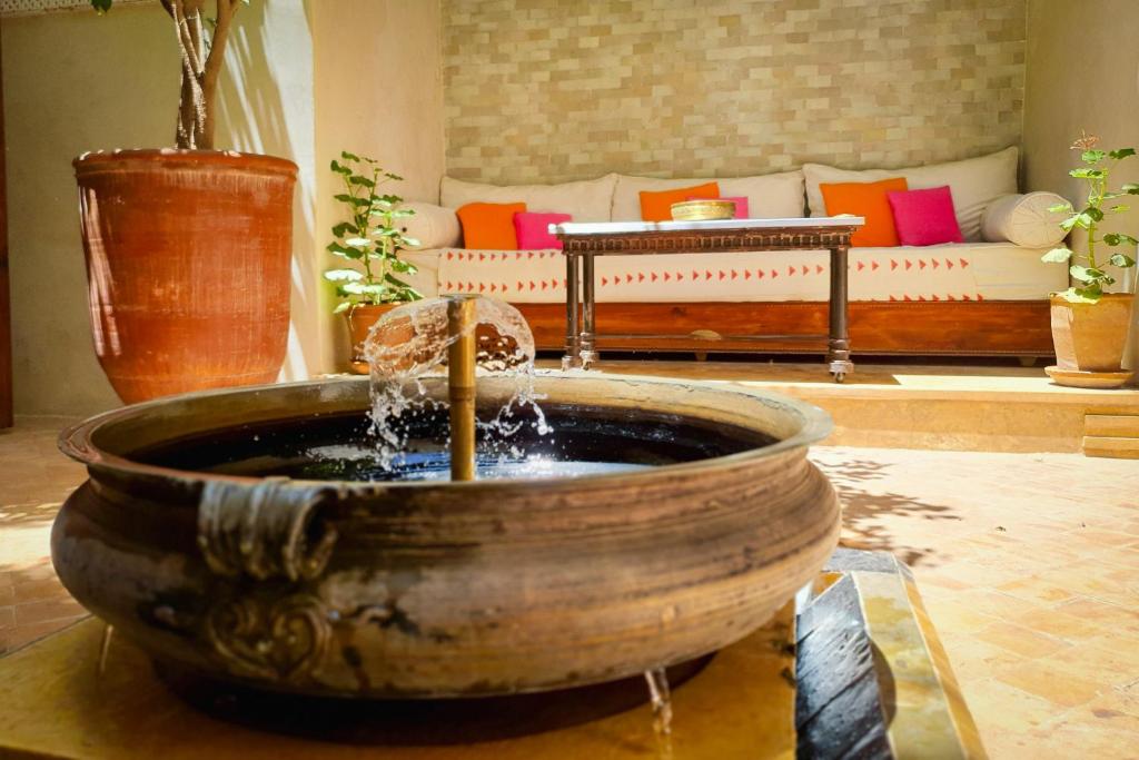 Riad 92 - Architect's Riad in the Exclusive Dar El Bacha - Tap to explore photos