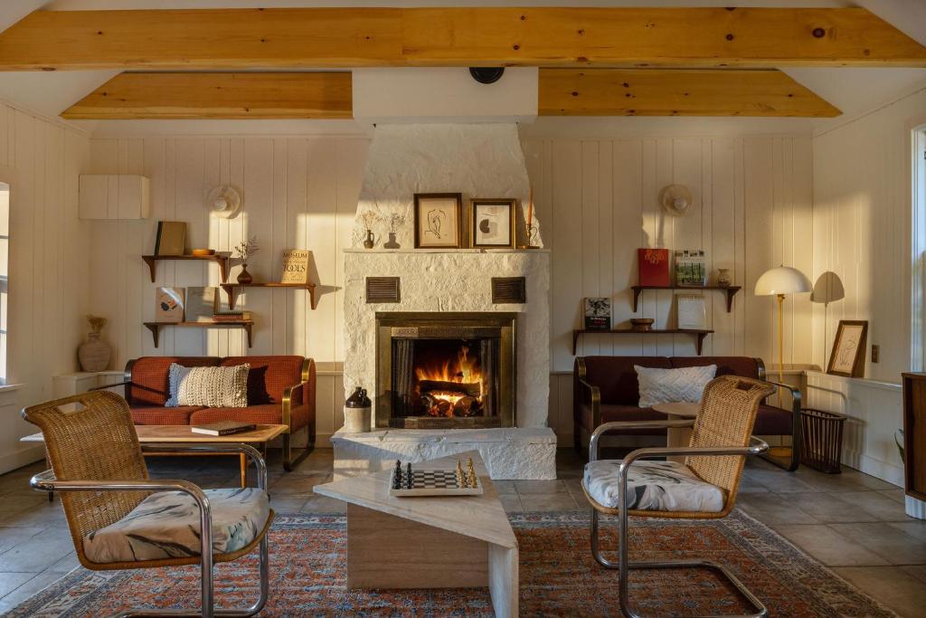 Eastwind Hotel Lake Placid image