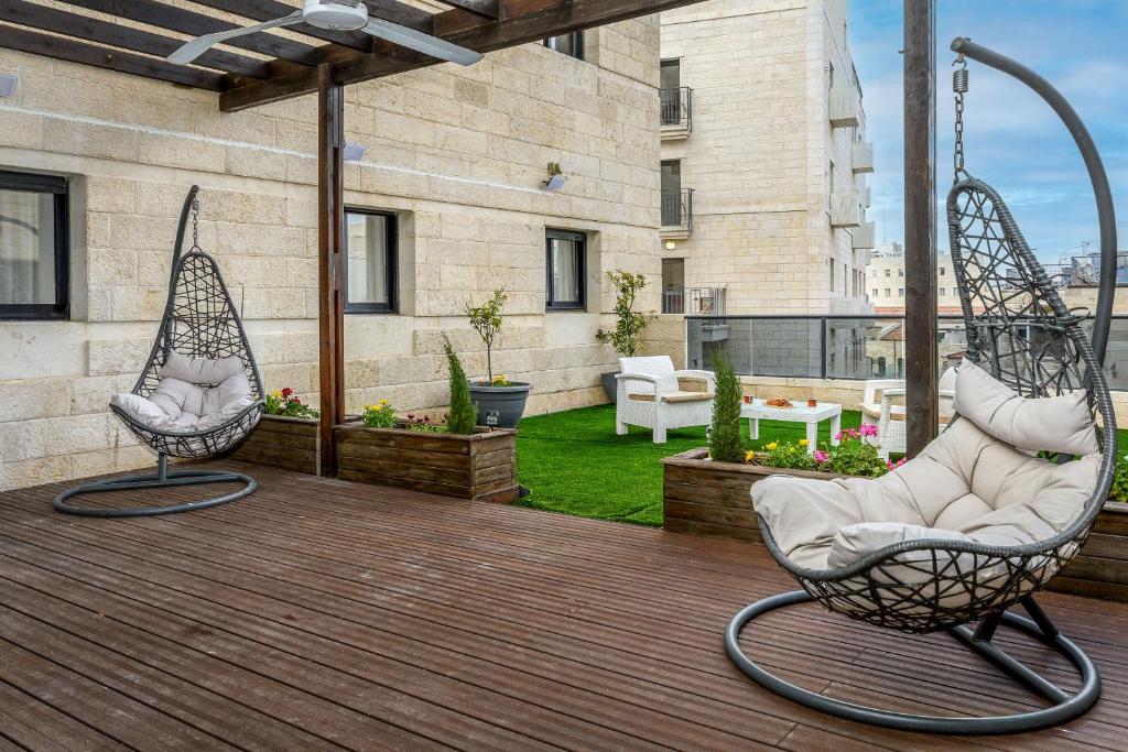 Apartment In The Shukanyon Building In Jerusalem photo 1