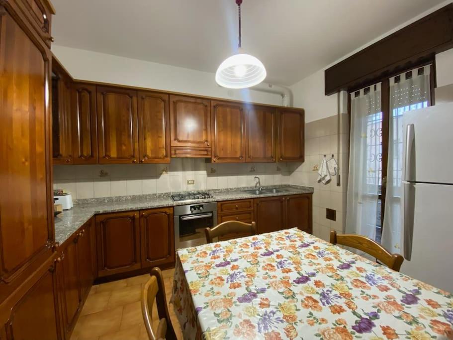 Fronte Fiera Apartment photo 2