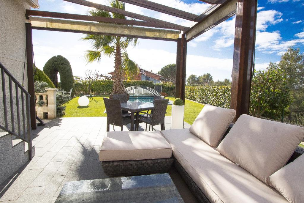Catalunya Casas A Cozy Catalan hideaway just 30min from Sitges! photo 4