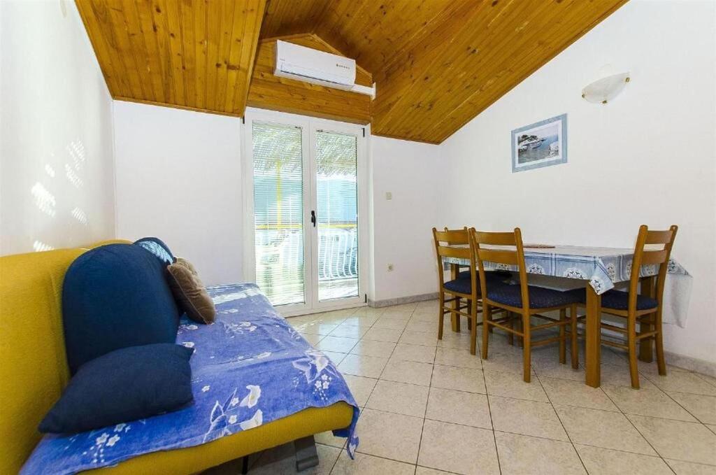 Apartments Nada photo 4