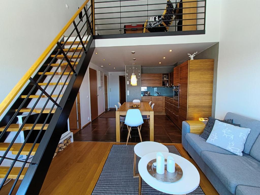 The Peak House photo 1