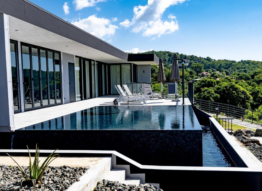 Villa Lembah Giri Villas 5***** photo 1
